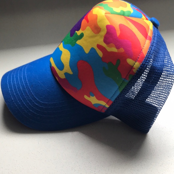 bright trucker hats